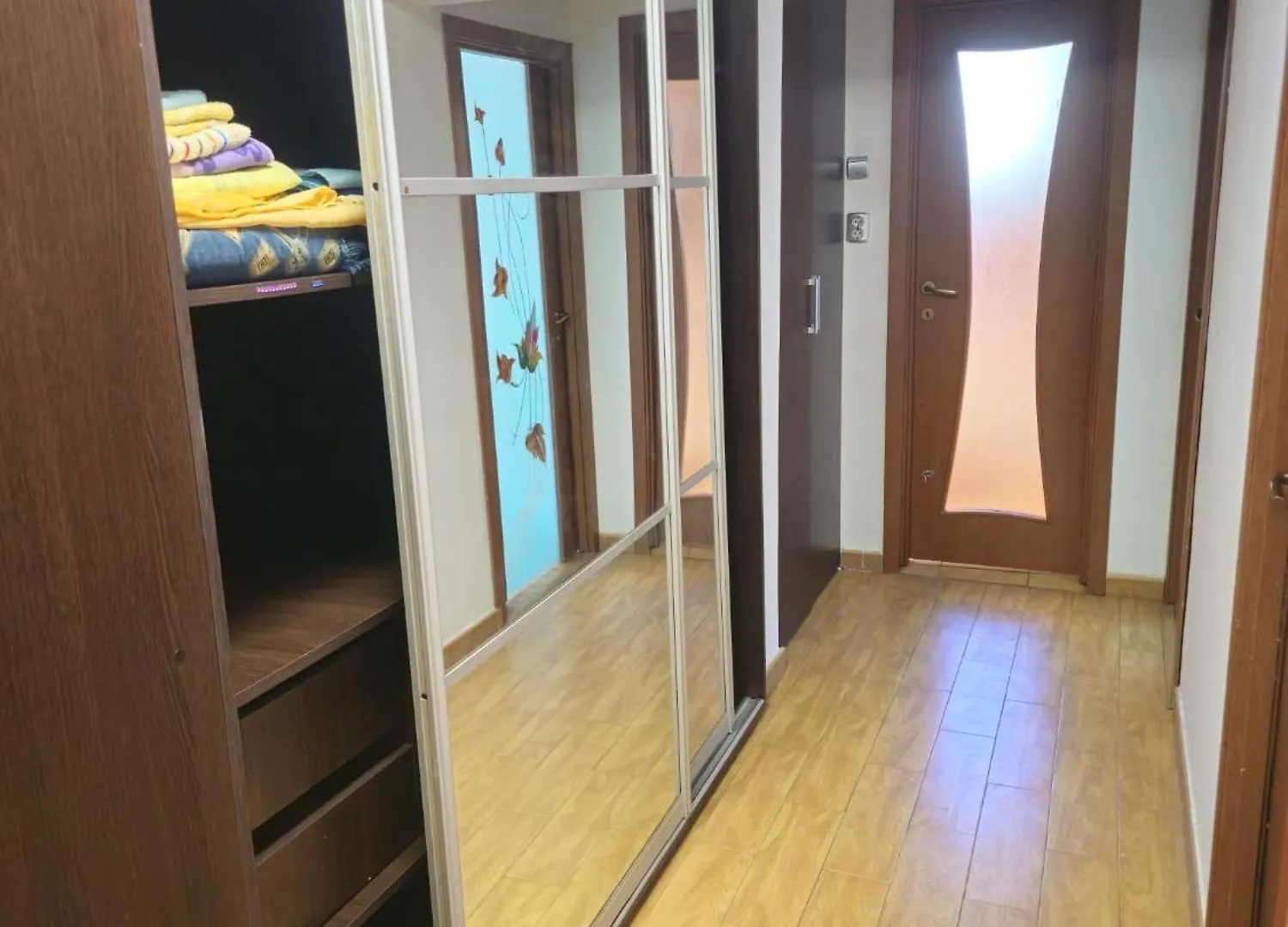 Apartament Cu 3 Camere Bucuresti - Dristor 0*, Bucharest Romania